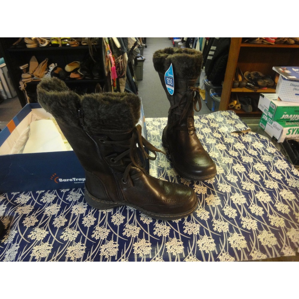 Womens 7M Baretraps brown Stay dry system boots ELOQUENT NEW IN BOX